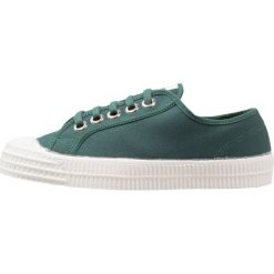 Trampki męskie: Novesta STAR MASTER CLASSIC Tenisówki i Trampki green