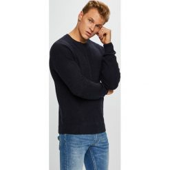 Review - Sweter. Niebieskie swetry klasyczne męskie marki Review, s, z elastanu, z okrągłym kołnierzem. W wyprzedaży za 99,90 zł.
