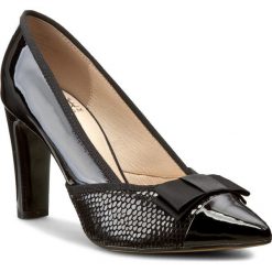Półbuty CAPRICE - 9-22404-28 Black Rept Com 020. Czarne półbuty damskie skórzane Caprice, eleganckie, na obcasie. W wyprzedaży za 189,00 zł.