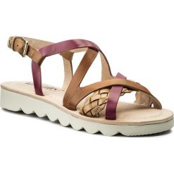 Sandały PIKOLINOS - W5T-0514 Orchid. Pomarańczowe klapki damskie Pikolinos, bez wzorów, ze skóry, bez obcasa. W wyprzedaży za 259,00 zł.