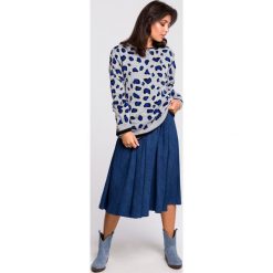 Sweter w cętki szary. Szare swetry damskie e-margeritka.pl, s, bez wzorów, eleganckie, bez rękawów, bez kaptura. Za 124,99 zł.