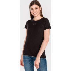 Scotch & Soda Koszulka Czarny. Czarne bluzki damskie Scotch & Soda, xs, z haftami, z bawełny, bez kołnierzyka, z krótkim rękawem. Za 221,95 zł.