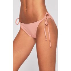 Roxy - Figi kąpielowe. Różowe stroje kąpielowe damskie Roxy, s, z elastanu. W wyprzedaży za 69,90 zł.