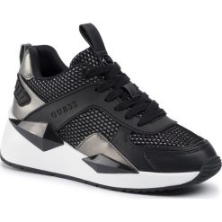 Sneakersy GUESS - Typical FL5TP2 FAM12 BLACK. Czarne półbuty damskie Guess, ze skóry ekologicznej. Za 589,00 zł.