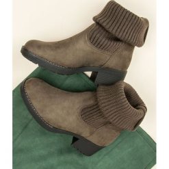 WSUWANE WYSOKIE BOTKI. Czerwone botki damskie marki SEASTAR. Za 79,90 zł.