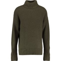 Swetry klasyczne męskie: Weekday SATELLITE TURTLENECK LIMITED EDITION Sweter green