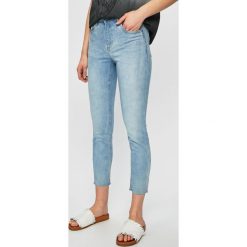 Medicine - Jeansy Basic. Niebieskie jeansy damskie MEDICINE. W wyprzedaży za 39,90 zł.