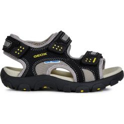 Geox - Sandały. Czarne sandały chłopięce Geox, z gumy, bez zapięcia. W wyprzedaży za 219,90 zł.