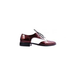 Bordowo-białe lakierki męskie T53. Czerwone buty wizytowe męskie Modini Moda Męska, ze skóry, bez zapięcia. Za 269,10 zł.