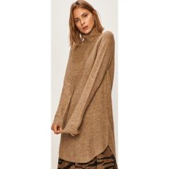 Pieces - Sweter. Brązowe golfy damskie Pieces, s, bez wzorów, z elastanu, bez rękawów. W wyprzedaży za 89,90 zł.