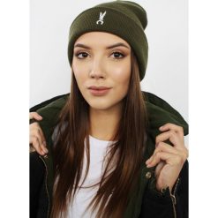 Czapka zimowa Classic Olive. Zielone czapki męskie Edward Orlovski, na zimę, bez wzorów. Za 45,00 zł.