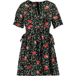 Sukienki: Missguided FLORAL PRINTED SHORT SLEEVE SIDE SKATER DRESS Sukienka letnia black