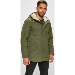 Levi's - Parka. Zielone płaszcze męskie Levi's®, s, bez wzorów, z bawełny, krótkie, bez kaptura. W wyprzedaży za 269,90 zł.