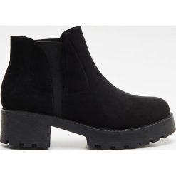 Botki z elastyczną cholewką - Czarny. Botki damskie Cropp. Za 119,99 zł.