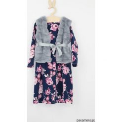 Sukienka roze na granacie. Czerwone sukienki dziewczęce w kwiaty Pakamera, z jersey. Za 119,00 zł.