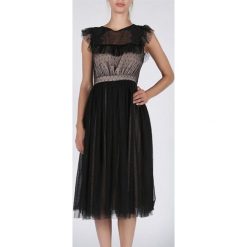 SOKY SOKA SUKIENKA CZARNY-BEŻ 57004-3. Czarne sukienki damskie SOKY&SOKA, m, bez wzorów, z tiulu, bez kołnierzyka, bez rękawów, midi. Za 167,59 zł.