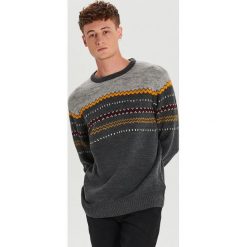 Sweter z domieszką wełny - Szary. Szare swetry męskie Cropp, s, bez wzorów, z wełny, bez kołnierzyka, bez kaptura. Za 99,99 zł.