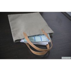 Torba lniana. Szare torby męskie skórzane marki Pakamera, bez wzorów, ze skóry. Za 120,00 zł.
