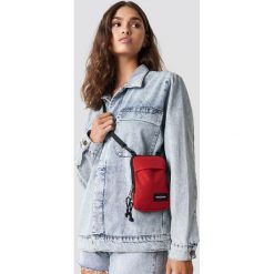 Eastpak Torebka Buddy - Red. Czerwone torebki klasyczne damskie marki Eastpak, w paski, z poliesteru. Za 100,95 zł.