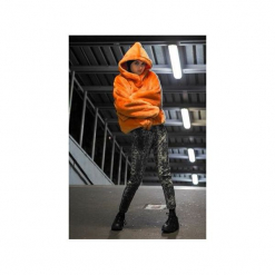 Faka Futro Jacket. Pomarańczowe futra damskie marki Orientalion, s, z haftami, z materiału, bez kaptura. Za 470,00 zł.