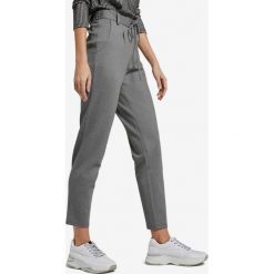 Tom Tailor Spodnie Szary. Szare spodnie damskie Tom Tailor, s, z elastanu. Za 187,95 zł.