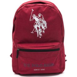 Plecak w kolorze bordowym - (S)34 x (W)45 x (G)16 cm. Czerwone plecaki damskie marki U.S. Polo, w paski, z materiału. W wyprzedaży za 119,95 zł.