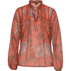 Bluzka szyfonowa z nadrukiem bonprix czerwony kwarcowy "paisley". Pomarańczowe koszulki damskie bonprix, z nadrukiem, z szyfonu, z dekoltem w serek, bez rękawów. Za 54,99 zł.