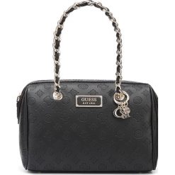 Guess Love Box Torebka Czarny. Czarne torebki klasyczne damskie Guess, w paski, z materiału, bez dodatków. Za 610,95 zł.
