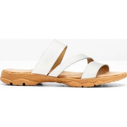 Klapki skórzane bonprix biały. Białe klapki damskie bonprix, w paski, bez obcasa. Za 79,99 zł.