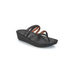 Japonki FitFlop LINNY CRISS CROSS TOE-THONG. Czarne klapki damskie FitFlop, bez wzorów, bez obcasa. W wyprzedaży za 356,30 zł.
