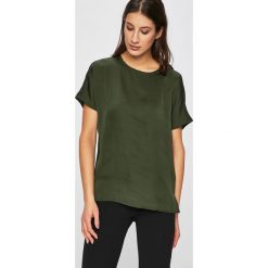 Jacqueline de Yong - Top. Szare bluzki damskie marki Jacqueline de Yong, s, z elastanu, casualowe, z okrągłym kołnierzem, z krótkim rękawem. Za 59,90 zł.