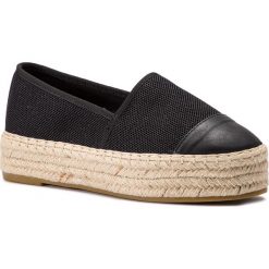 Espadryle DEEZEE - WS083102-01 Black 1. Czarne espadryle damskie DeeZee, bez wzorów, ze skóry ekologicznej, bez obcasa, na koturnie. Za 89,99 zł.