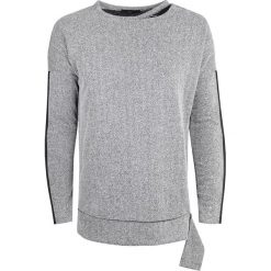 Xagon Man Sweter. Czarne swetry męskie Xagon Man, bez wzorów, z okrągłym kołnierzem, bez kaptura. Za 199,00 zł.