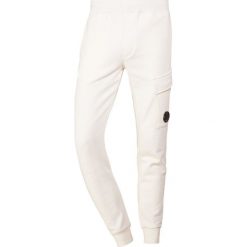 C.P. Company Spodnie treningowe gauze white. Białe spodnie dresowe męskie marki C.P. Company, m, z bawełny. Za 589,00 zł.