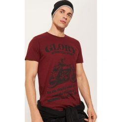 T-shirt z motocyklem - Bordowy. Czerwone t-shirty męskie House, l. Za 39,99 zł.