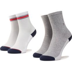 Zestaw 2 par wysokich skarpet damskich TOMMY HILFIGER - 320104001 White 300. Szare skarpetki damskie TOMMY HILFIGER, bez wzorów, z elastanu. Za 49,00 zł.