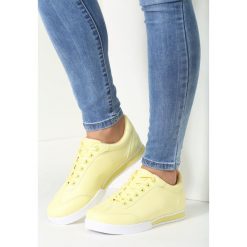 Żółte Buty Sportowe Turning Away. Brązowe buty sportowe damskie marki vices. Za 64,99 zł.