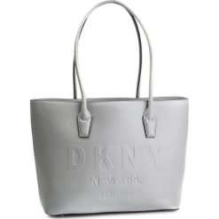 Torebka DKNY - Hutton-Md Satchel-Pe R84AV845 Grey Melange GRG. Szare torebki klasyczne damskie DKNY, bez wzorów, ze skóry, klasyczne, bez dodatków. W wyprzedaży za 899,00 zł.