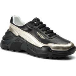 Sneakersy TOGOSHI - TG-11-02-000060 136. Czarne półbuty damskie Togoshi, na co dzień, bez wzorów, ze skóry, bez obcasa, na płaskiej podeszwie, bez zapięcia. W wyprzedaży za 289,00 zł.