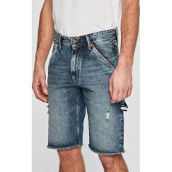 Tommy Jeans - Szorty. Niebieskie spodenki i szorty męskie Tommy Jeans, bez wzorów, z bawełny, casualowe. W wyprzedaży za 269,90 zł.