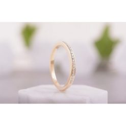 2mm obrączka z diamentami w złocie 585. Żółte obrączki damskie ARPELC, z brylantem, złote. Za 2580,00 zł.