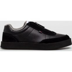 Tommy Jeans - Buty. Czarne sneakersy męskie Tommy Jeans, z okrągłym noskiem, bez zapięcia. W wyprzedaży za 269,90 zł.