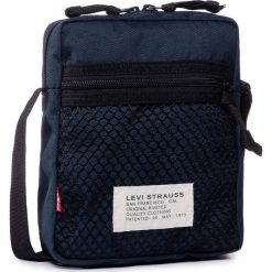 Saszetka LEVI'S - 38005-0082 17. Niebieskie torby męskie skórzane bez wzorów, z materiału, młodzieżowe. W wyprzedaży za 89,00 zł.