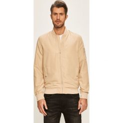 Only & Sons - Kurtka bomber. Niebieskie płaszcze męskie Only & Sons, xs, bez wzorów, z poliesteru, krótkie, bez kaptura. W wyprzedaży za 119,90 zł.