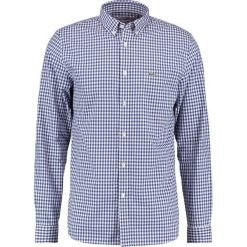 Lacoste Koszula dark blue/white. Niebieskie koszule męskie Lacoste, m, bez wzorów, z bawełny, bez kołnierzyka, bez rękawów. Za 449,00 zł.