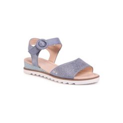 Clara Barson W17SS824-15 Niebieski. Niebieskie sandały damskie Clara Barson, bez wzorów, z materiału, bez obcasa, bez zapięcia. Za 79,99 zł.