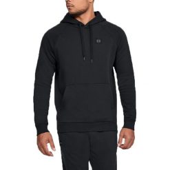 Under Armour Rival Fleece Po Hoodie 1320736-001. Czarne bluzy męskie Under Armour, m, bez wzorów, z bawełny, bez kołnierzyka, bez rękawów, bez kaptura. W wyprzedaży za 179,99 zł.