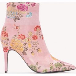 Botki damskie lity: NA-KD Shoes Satynowe botki w żakardowe kwiaty - Pink