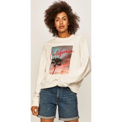 Levi's - Bluza. Białe bluzy damskie Levi's®, s, z nadrukiem, z bawełny, bez rękawów, bez kaptura. W wyprzedaży za 139,90 zł.