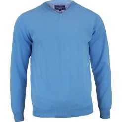 Modny Sweter Męski w Serek - 100% BAWEŁNA - Adriano Guinari, Błękitny SWADGAW16NIEBIESKI. Niebieskie swetry męskie Adriano Guinari, m, bez wzorów, z bawełny, klasyczne, z dekoltem w serek, bez kaptura. Za 99,00 zł.